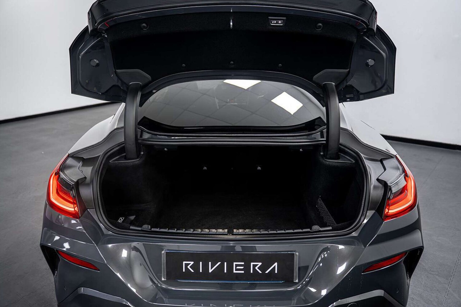 Used BMW 8 Series 2019 for sale - 77406619: Photo 18