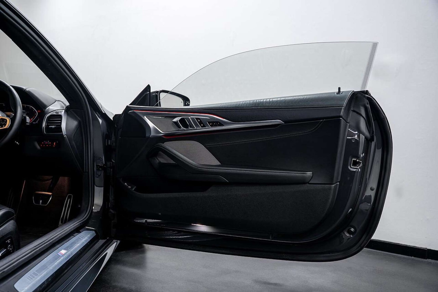 Used BMW 8 Series 2019 for sale - 77406619: Photo 20