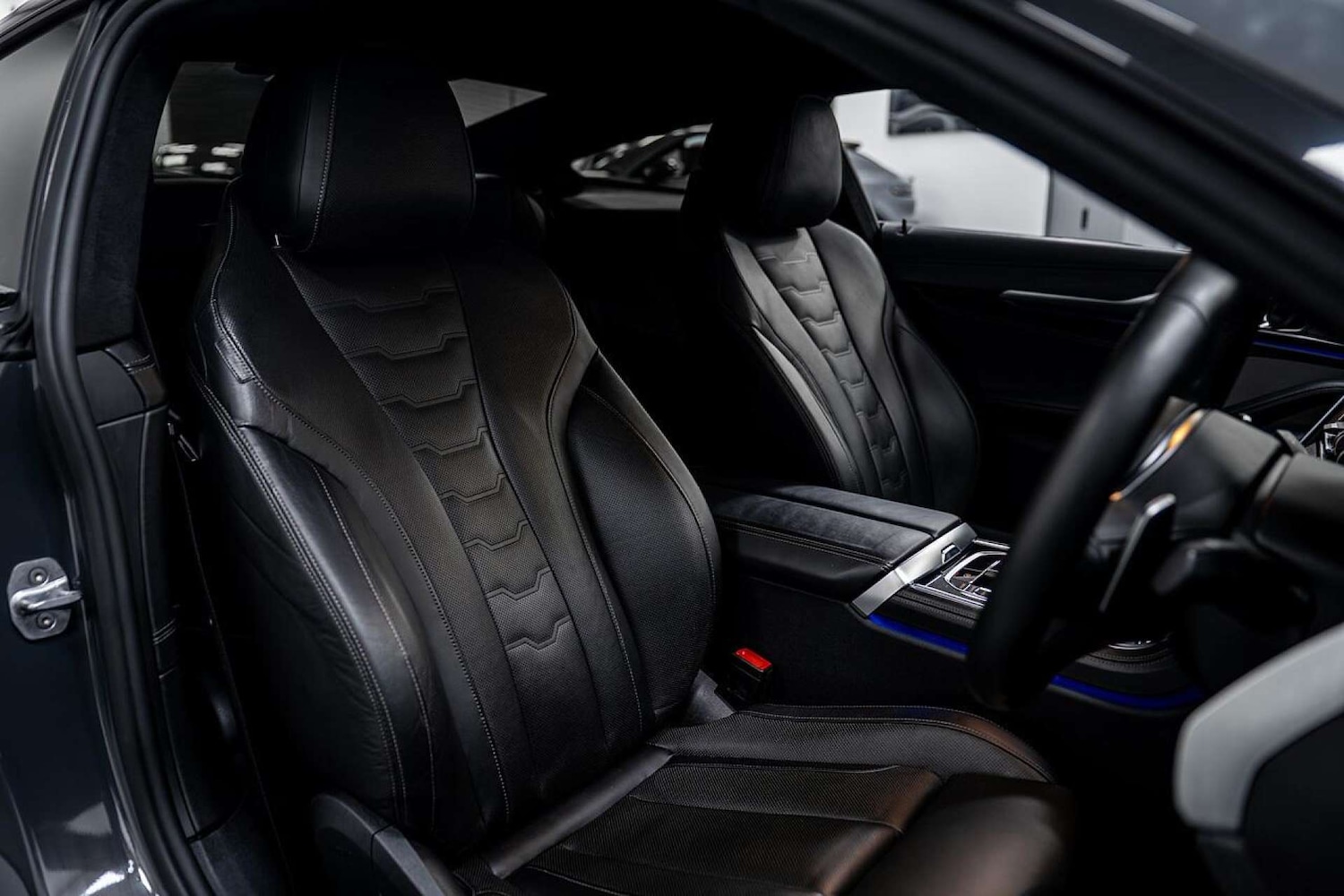 Used BMW 8 Series 2019 for sale - 77406619: Photo 3