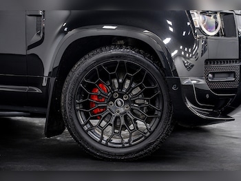 Used Land Rover Defender 90 2023 for sale - 77324478: Photo