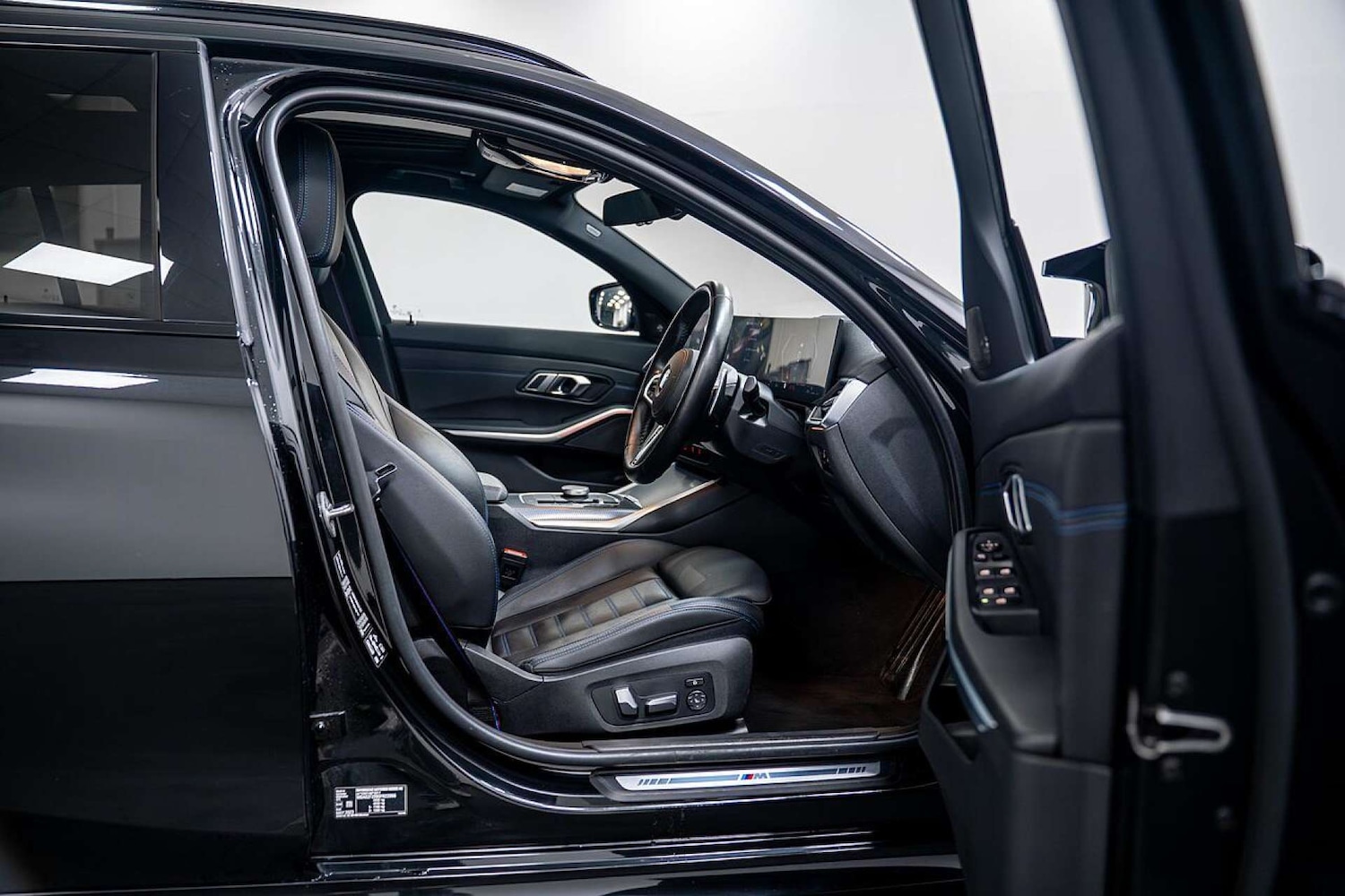 Used BMW 3 Series 2023 for sale - 77406660: Photo 28