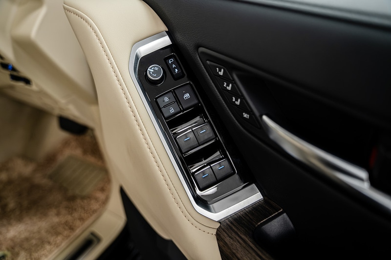 Used Toyota Land Cruiser for sale - 76482566: Photo 31