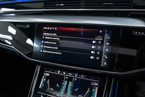 Used Audi A8 2022 for sale - 74416488: Photo 44