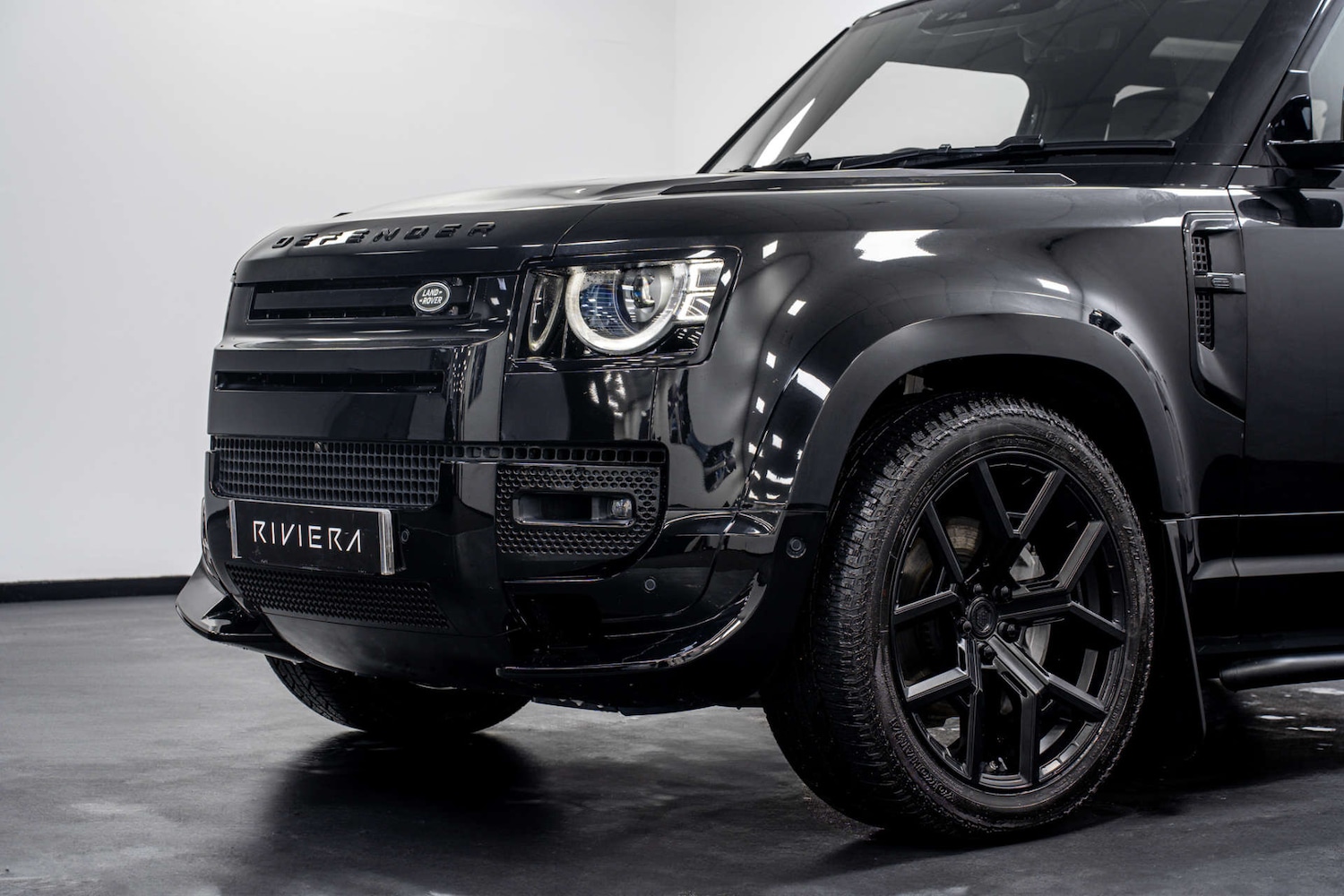 Used Land Rover Defender 2024 for sale - 77406682: Photo 12