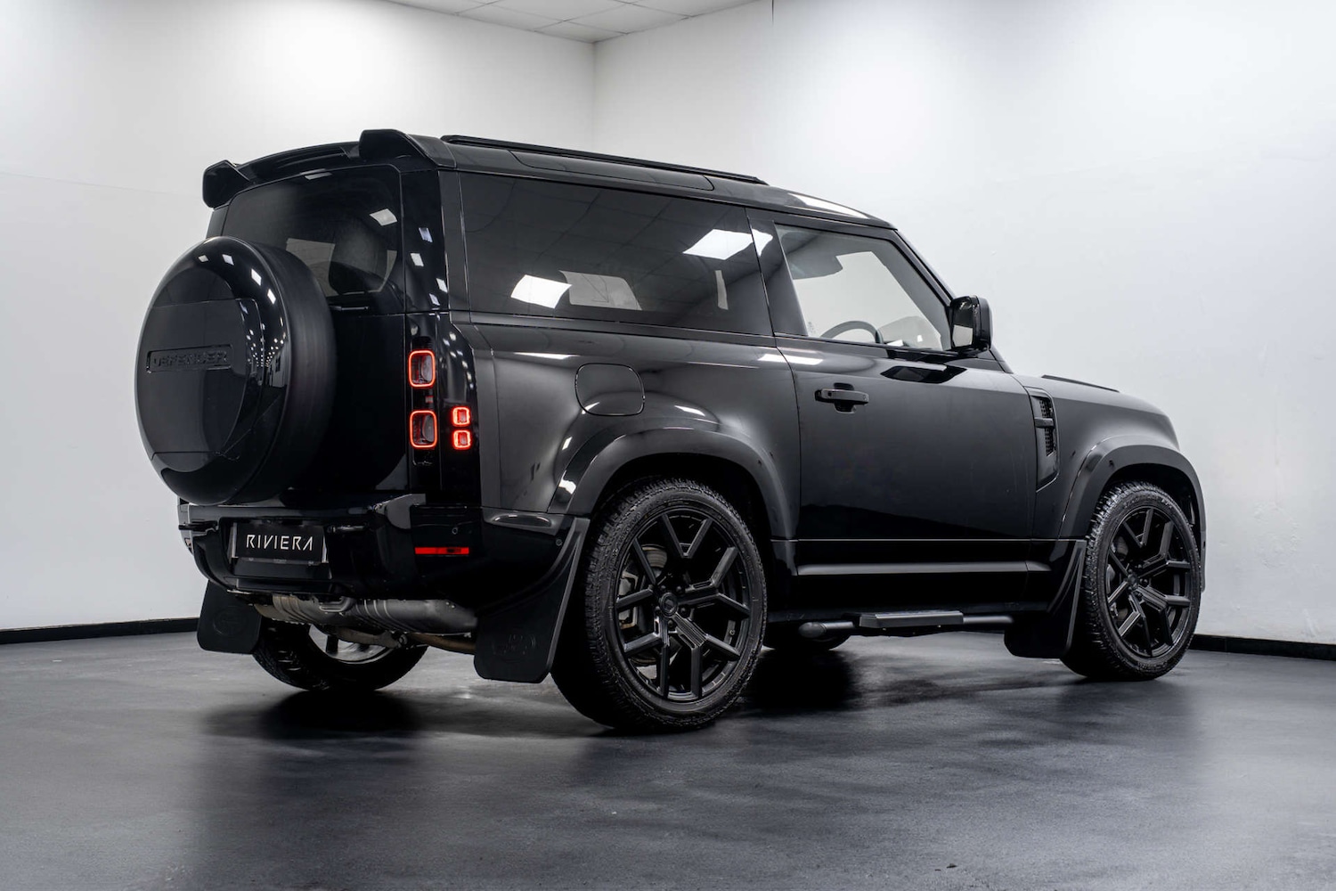 Used Land Rover Defender 2024 for sale - 77406682: Photo 16