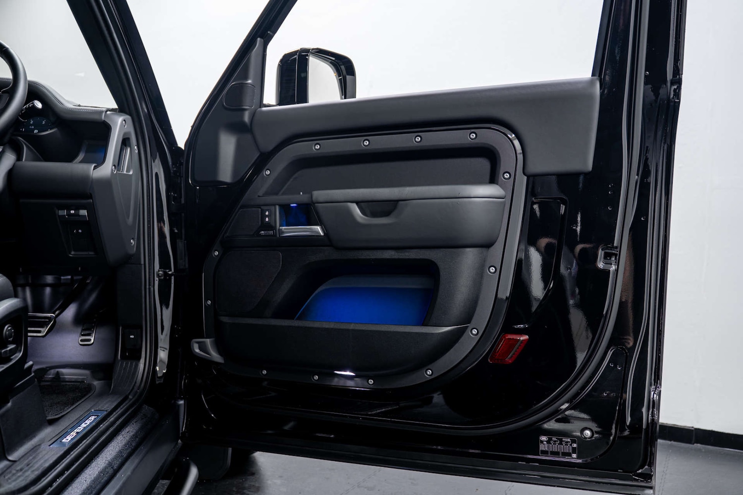 Used Land Rover Defender 2024 for sale - 77406682: Photo 20