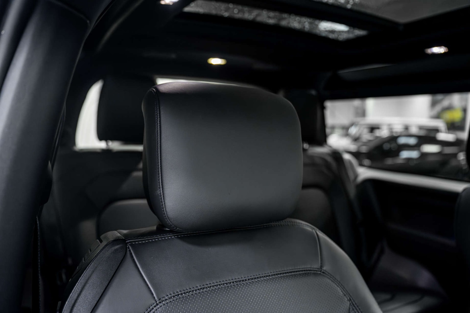 Used Land Rover Defender 2024 for sale - 77406682: Photo 24