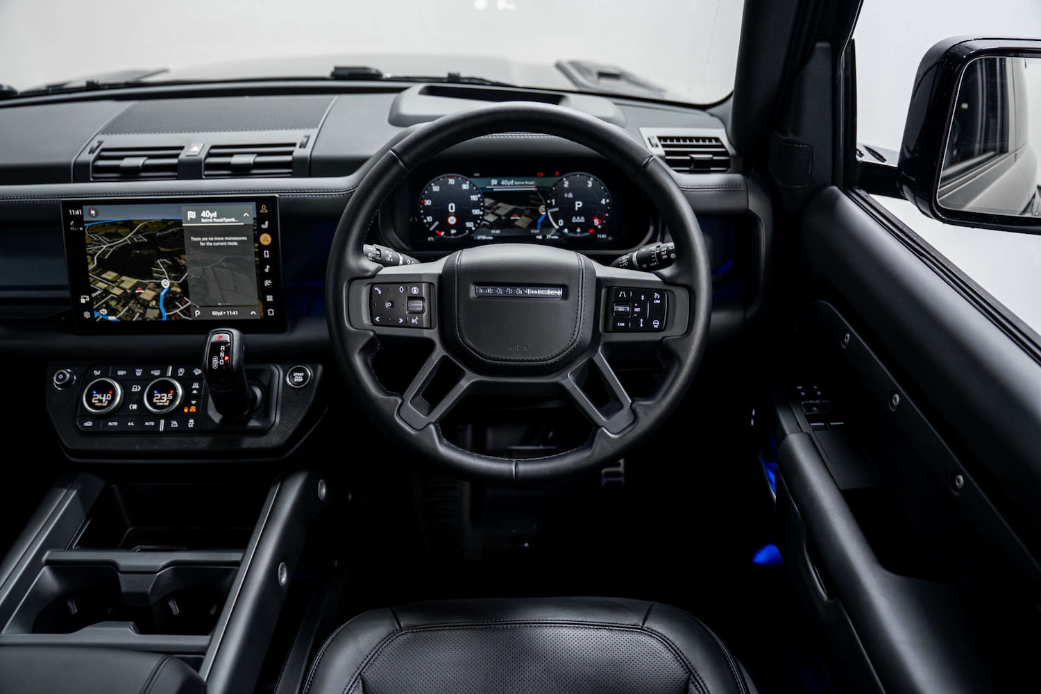 Used Land Rover Defender 2024 for sale - 77406682: Photo 28