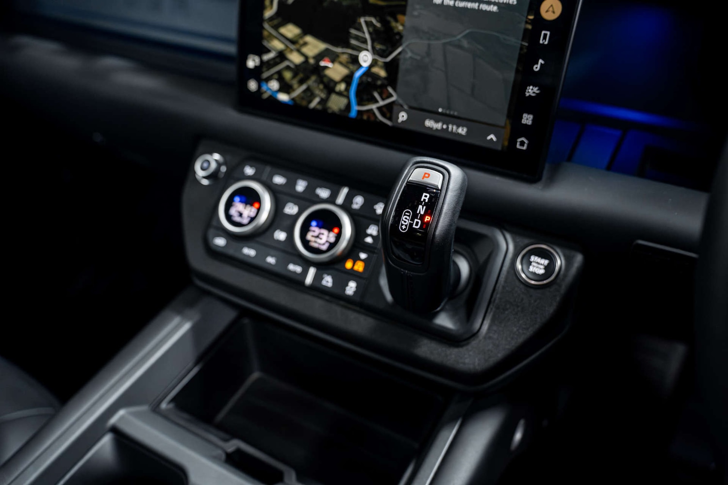 Used Land Rover Defender 2024 for sale - 77406682: Photo 31