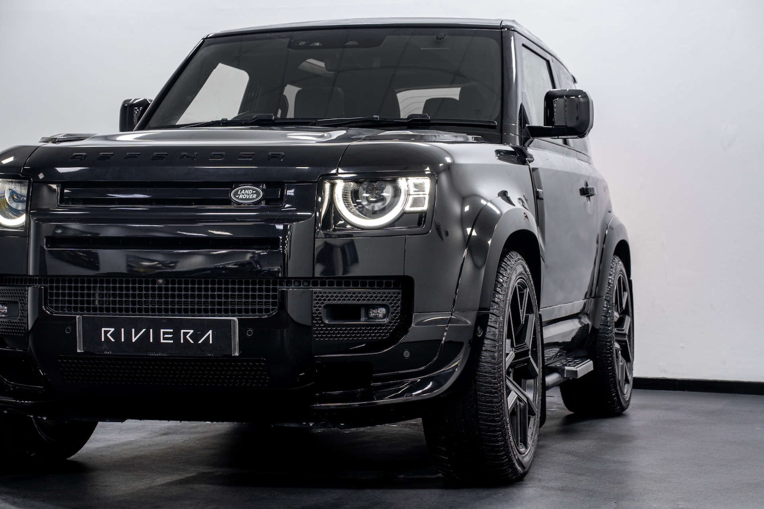 Used Land Rover Defender 2024 for sale - 77406682: Photo 8