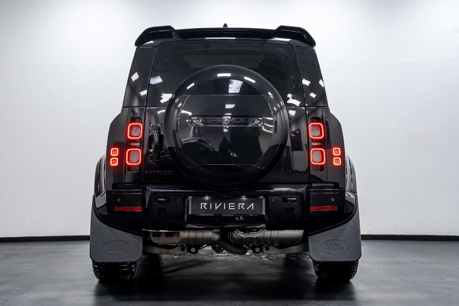 Used Land Rover Defender 2024 for sale - 77406682: Photo 9