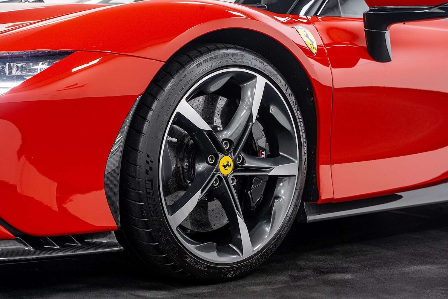 Used Ferrari SF90 Stradale 2023 for sale - 77406664: Photo 17