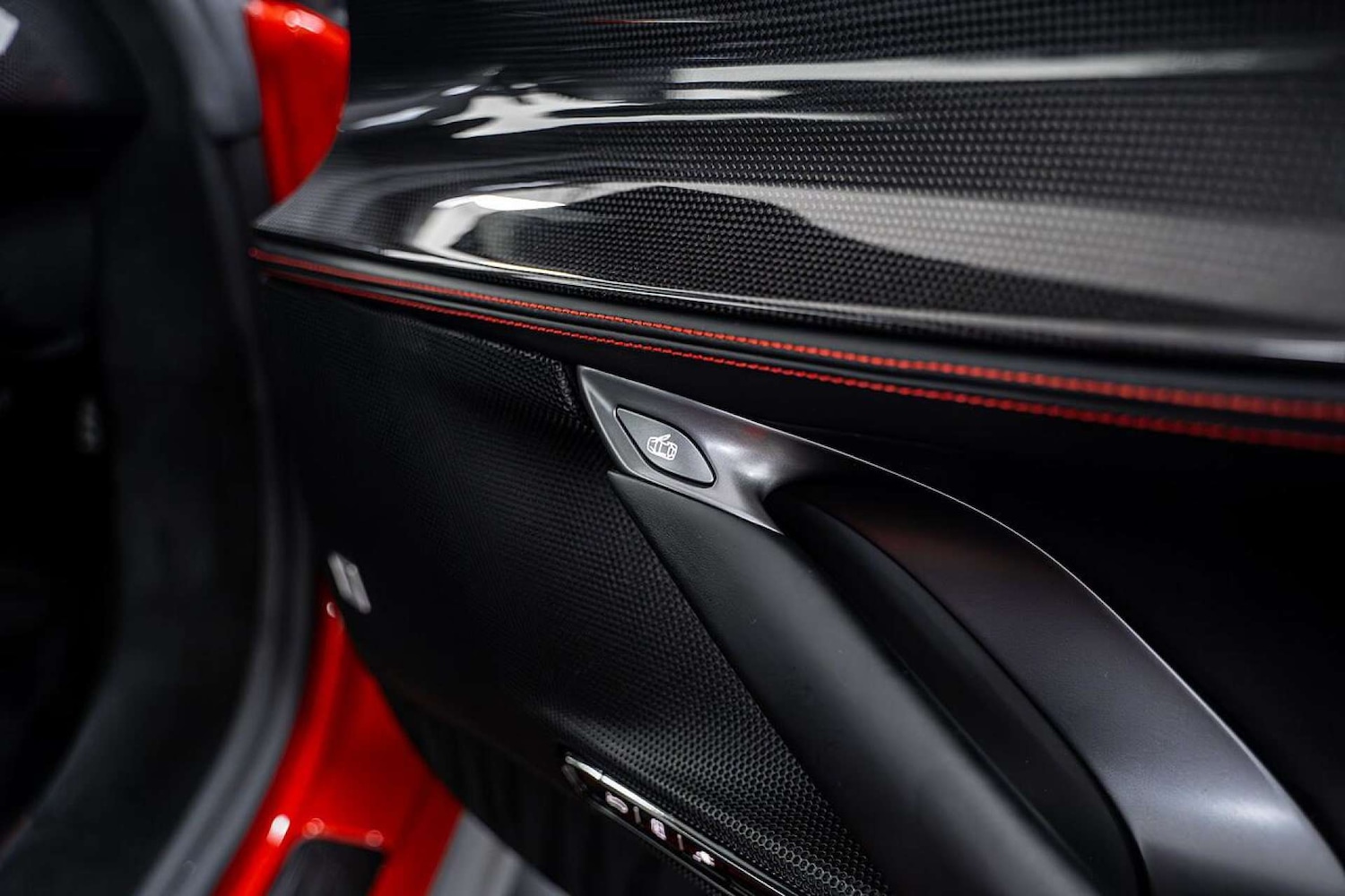 Used Ferrari SF90 Stradale 2023 for sale - 77406664: Photo 29