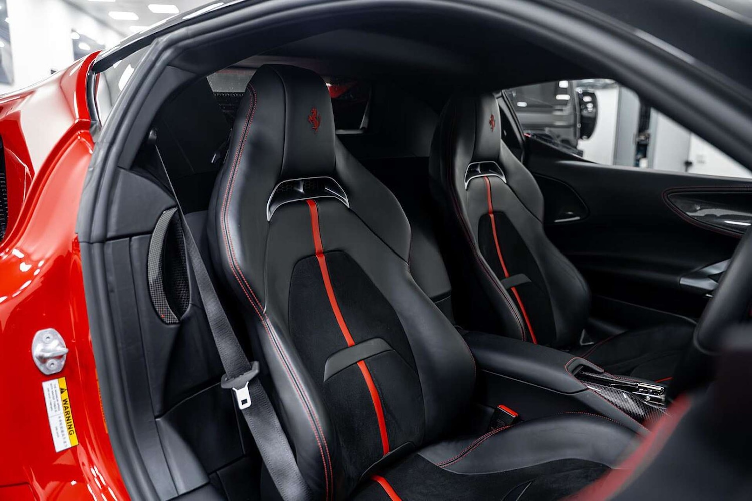 Used Ferrari SF90 Stradale 2023 for sale - 77406664: Photo 3