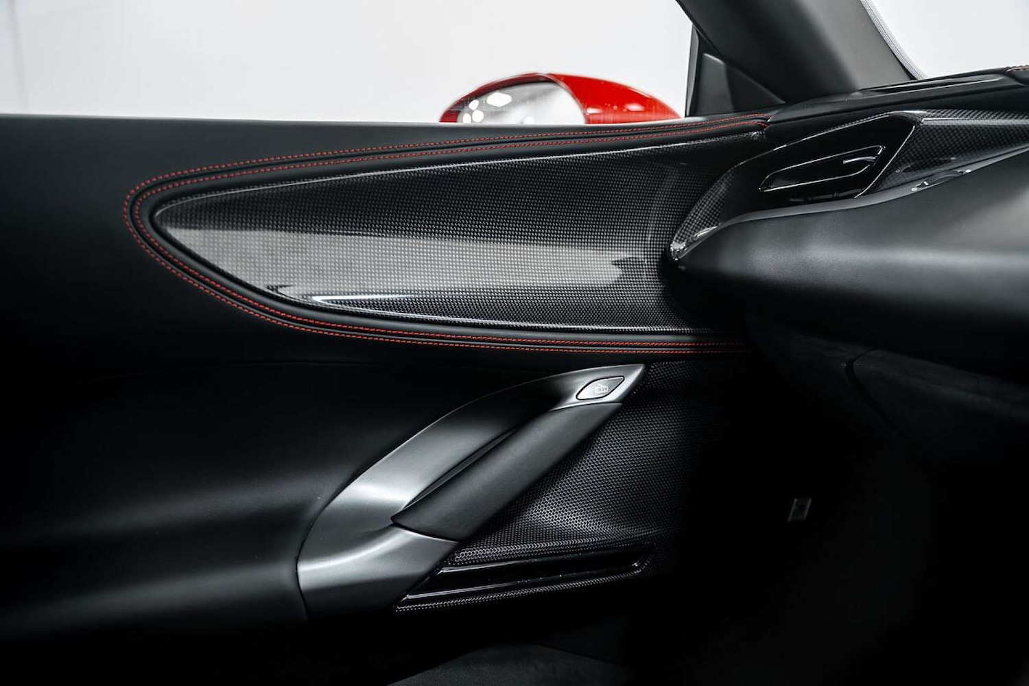 Used Ferrari SF90 Stradale 2023 for sale - 77406664: Photo 43