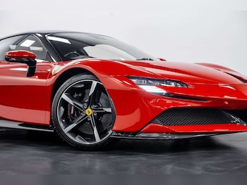 Used Ferrari SF90 Stradale 2023 for sale - 77406664: Photo