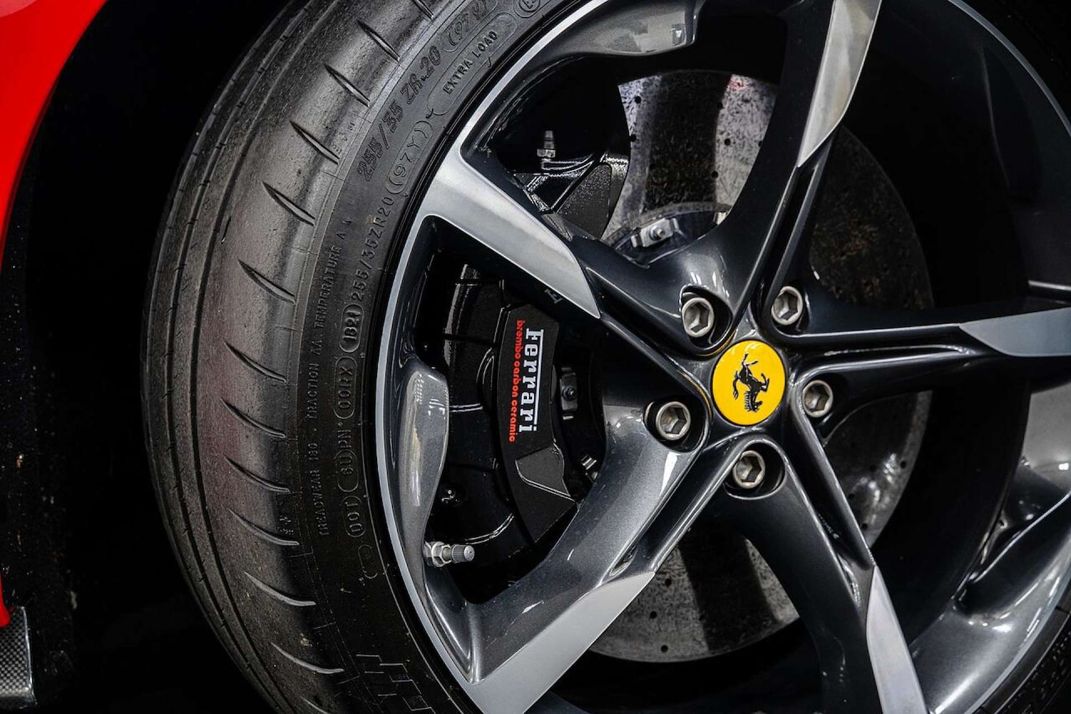 Used Ferrari SF90 Stradale 2023 for sale - 77406664: Photo 6