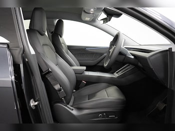 Used Tesla Model Y 2025 for sale - 79434984: Photo