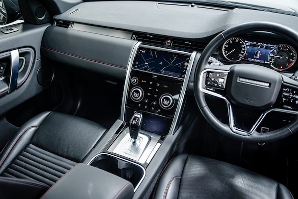 Used Land Rover Discovery Sport 2022 for sale - 76081369: Photo 31