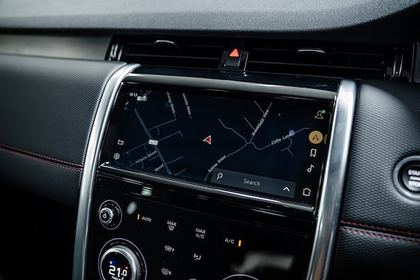 Used Land Rover Discovery Sport 2022 for sale - 76081369: Photo 34