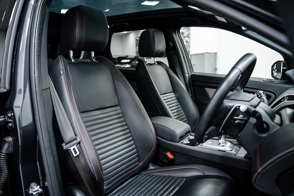 Used Land Rover Discovery Sport 2022 for sale - 76081369: Photo 3