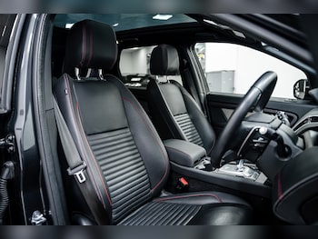 Used Land Rover Discovery Sport 2022 for sale - 76081369: Photo 3