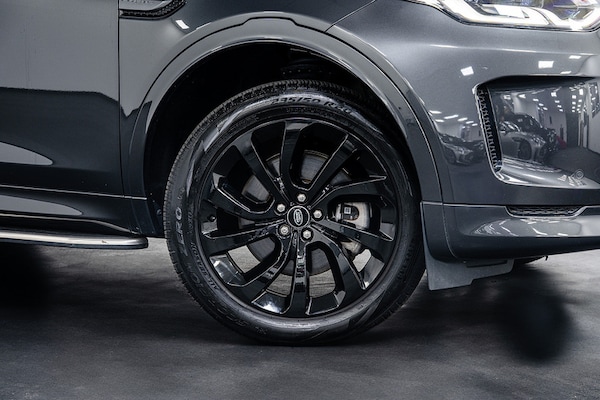 Used Land Rover Discovery Sport 2022 for sale - 76081369: Photo 4