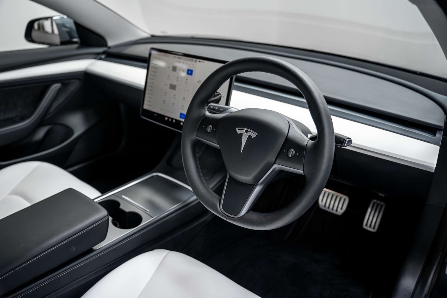 Used Tesla Model 3 2023 for sale - 77406676: Photo 2