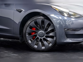 Used Tesla Model 3 2023 for sale - 77406676: Photo