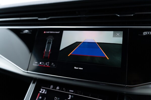 Used Audi Q7 2021 for sale - 76030003: Photo 33