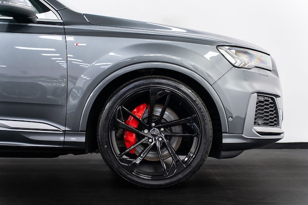 Used Audi Q7 2021 for sale - 76030003: Photo 4