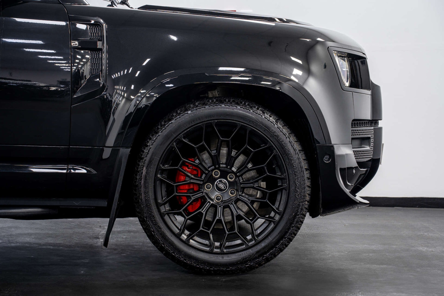 Used Land Rover Defender 2023 for sale - 77406687: Photo 15