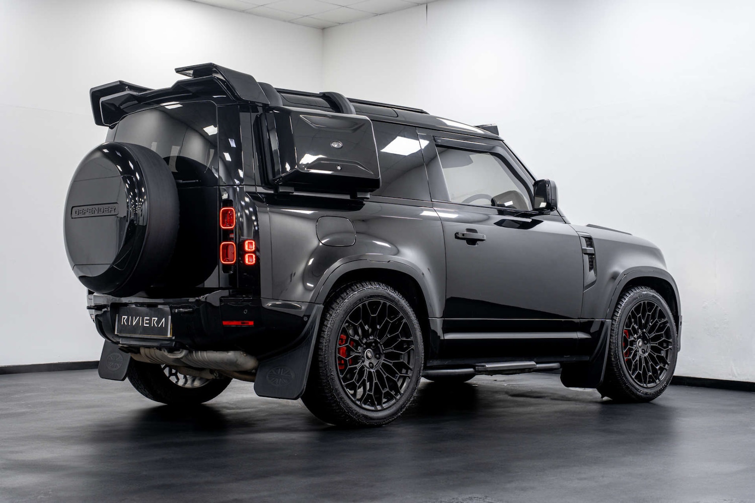 Used Land Rover Defender 2023 for sale - 77406687: Photo 16