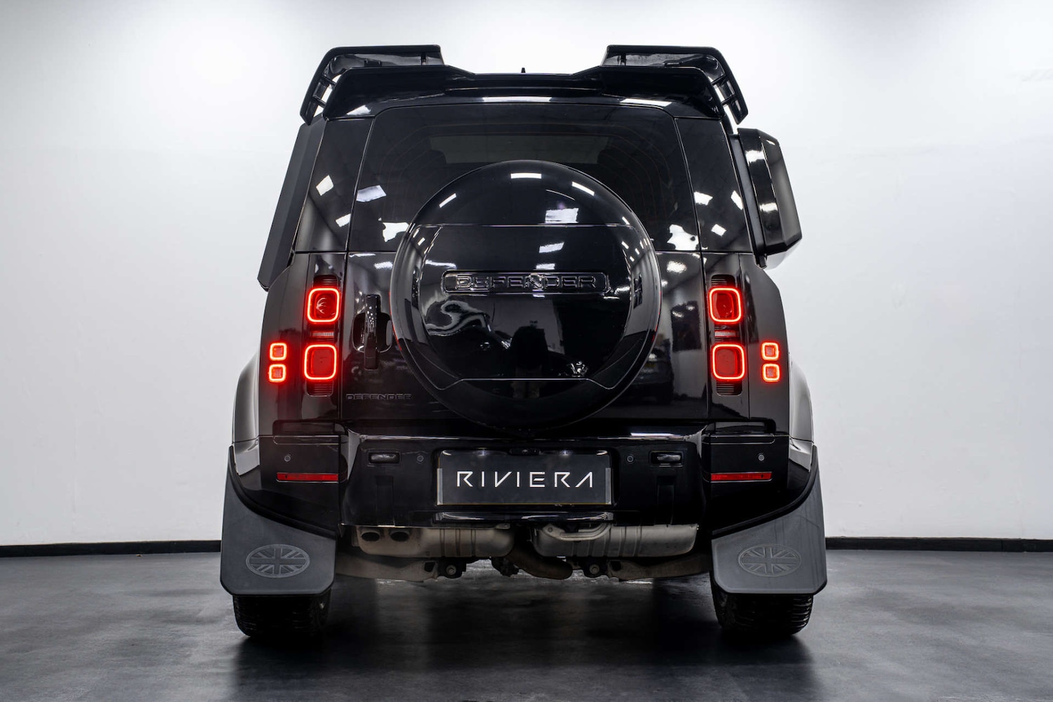 Used Land Rover Defender 2023 for sale - 77406687: Photo 9