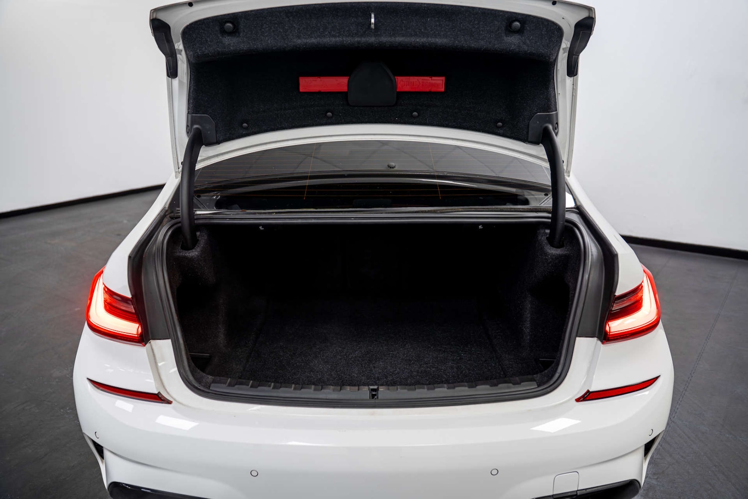 Used BMW 3 Series 2019 for sale - 77406684: Photo 17