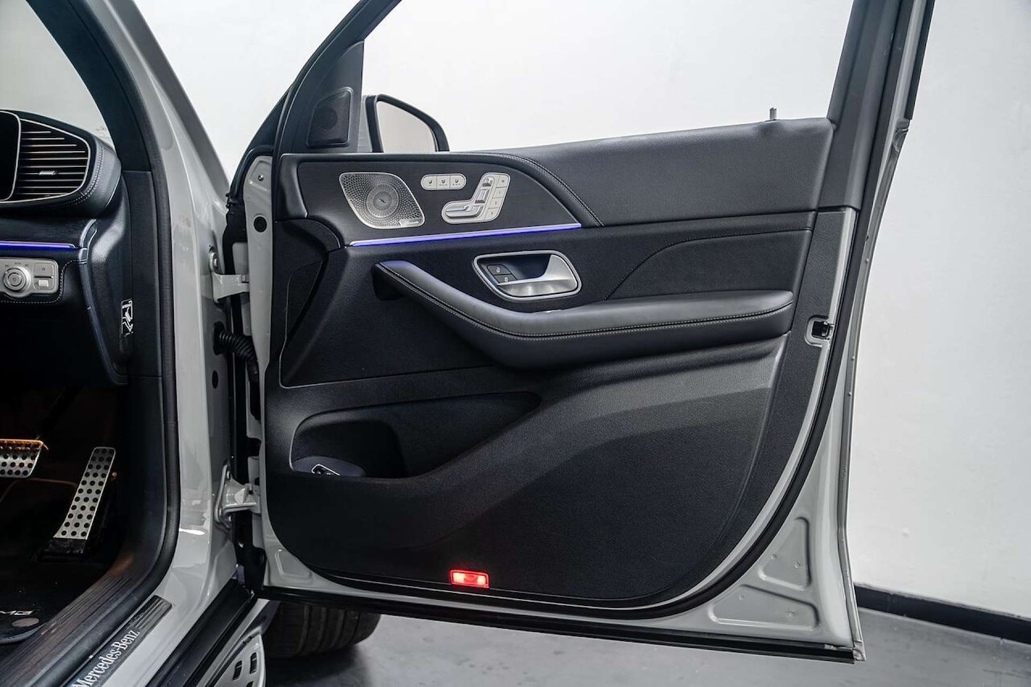 Used Mercedes-Benz GLS 2024 for sale - 77406667: Photo 25