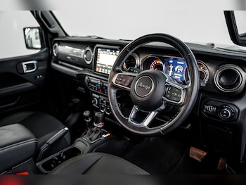 Used Jeep Wrangler 2022 for sale - 76553639: Photo