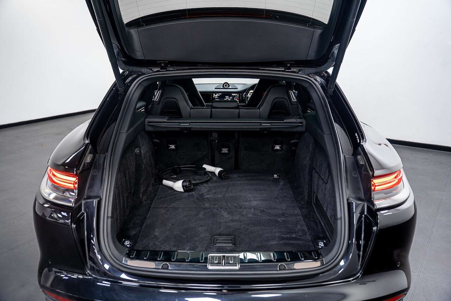 Used Porsche Panamera 2023 for sale - 77406659: Photo 17