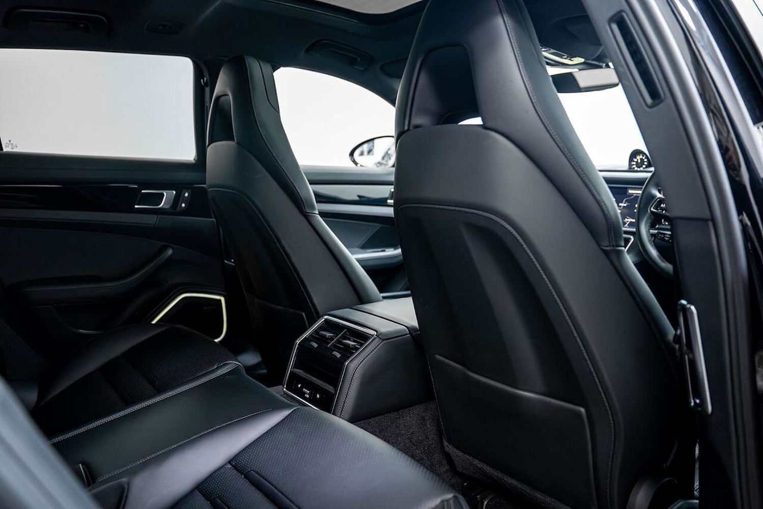 Used Porsche Panamera 2023 for sale - 77406659: Photo 21