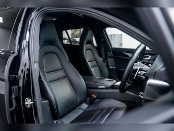 Used Porsche Panamera 2023 for sale - 77406659: Photo