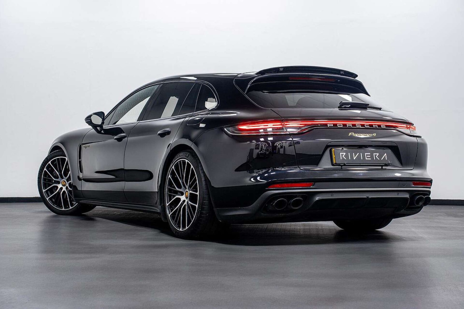 Used Porsche Panamera 2023 for sale - 77406659: Photo 5