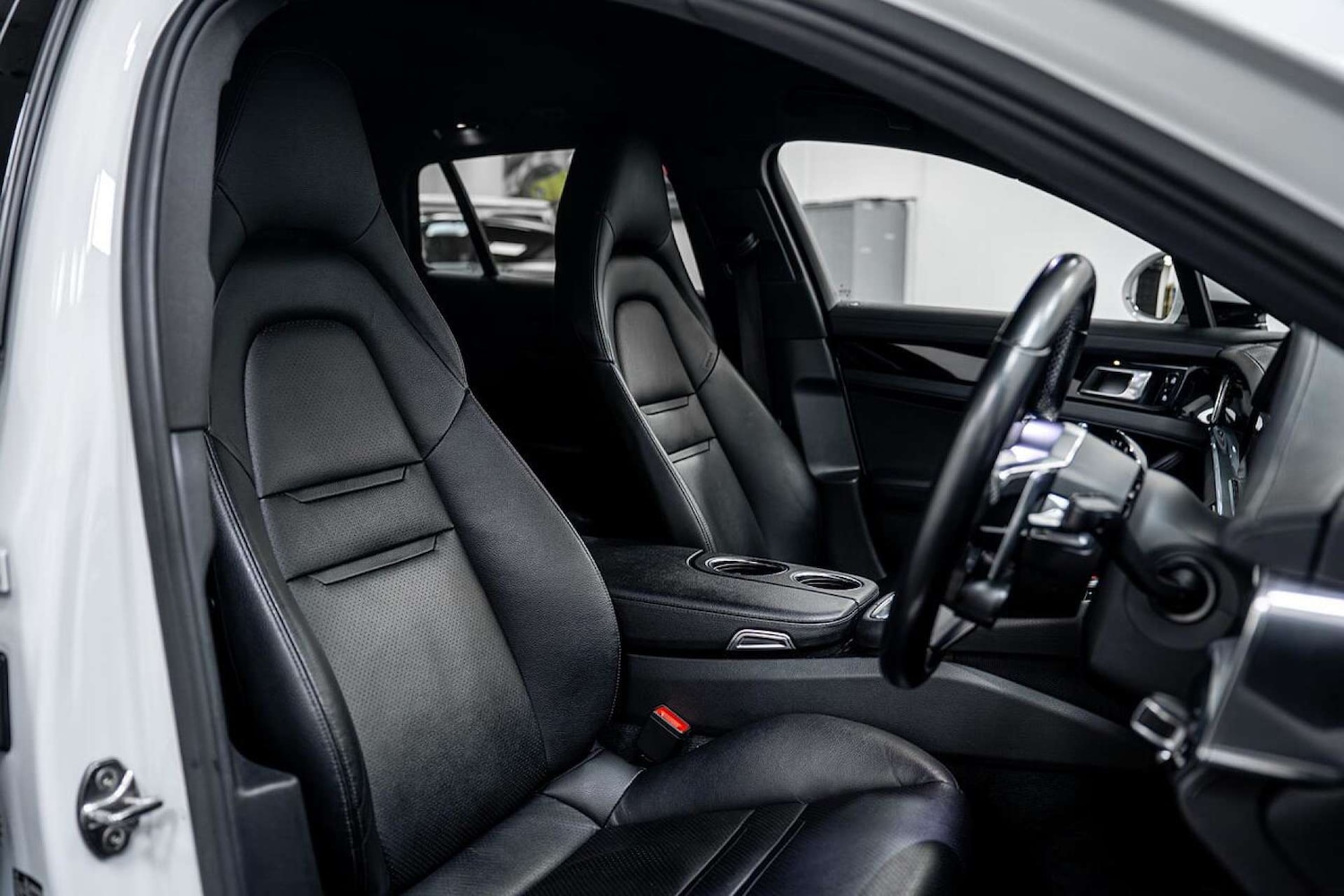 Used Porsche Panamera 2019 for sale - 77406622: Photo 3