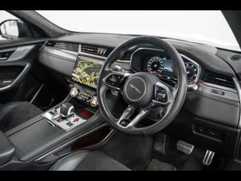Used Jaguar F-Pace 2021 for sale - 74897960: Photo