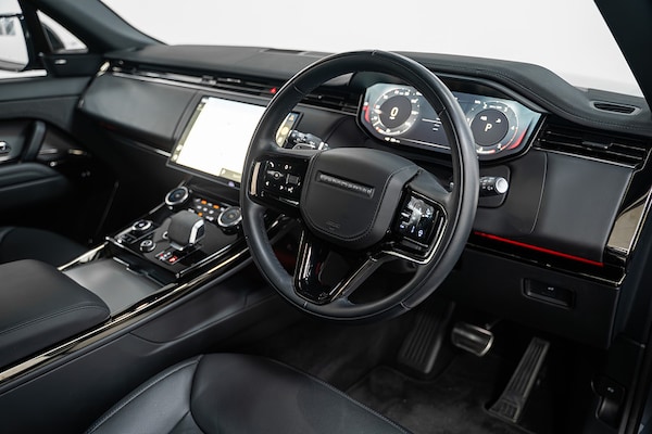 Used Land Rover Range Rover Sport 2023 for sale - 74865392: Photo 2