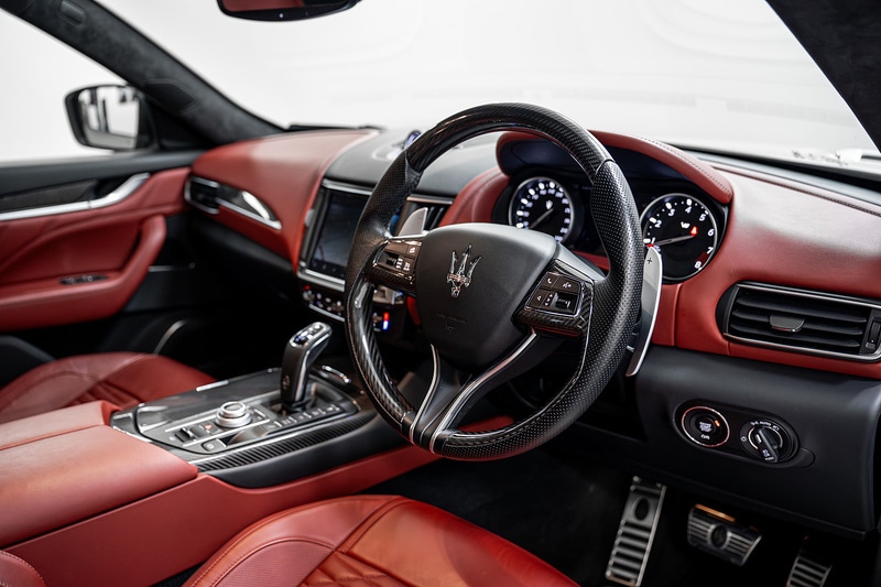 Used Maserati Levante 2023 for sale - 76919793: Photo 2