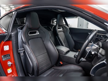 Used Jaguar F-Type 2018 for sale - 76205296: Photo 3