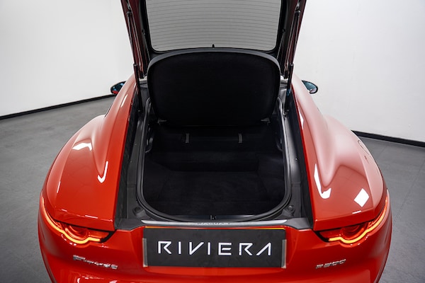 Used Jaguar F-Type 2018 for sale - 76205296: Photo 4