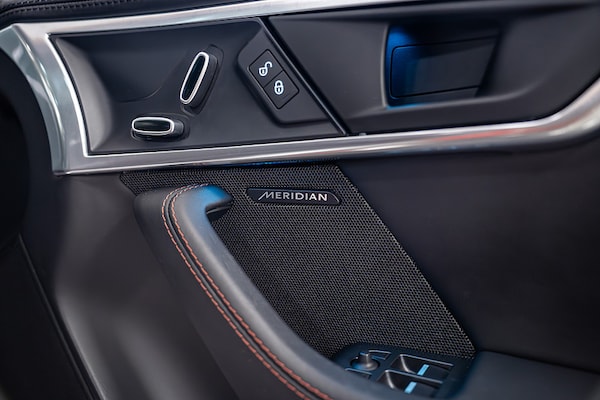 Used Jaguar F-Type 2018 for sale - 76205296: Photo 8