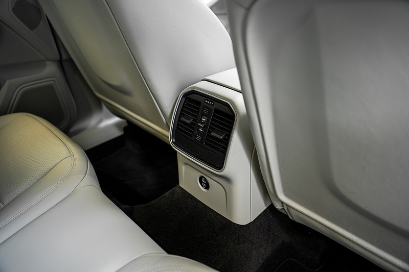 Used Porsche Macan 2022 for sale - 76682379: Photo 22