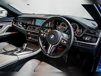 Used BMW M5 2013 for sale - 75833148: Photo
